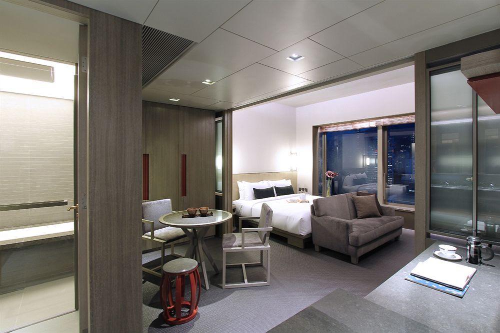 Wanchai 88 Hong Kong Exterior photo
